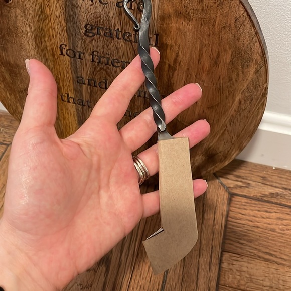 Wood Server Cheeseboard Charcuterie Board with serving utensil - Picture 3 of 5